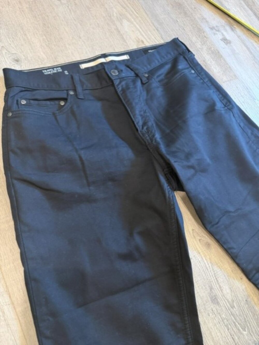 Banana Republic Travel Jean Men’s Black Denim Straight Athletic Fit Stretch